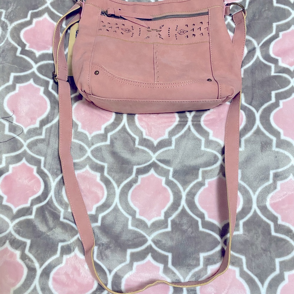 Wallflower purse 🌸